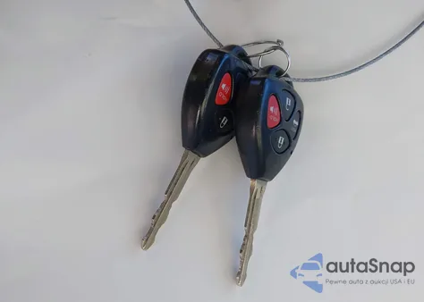 2013 Toyota Corolla Le z USA, uszkodzony, nr VIN 2T1BU4EE6DC087410